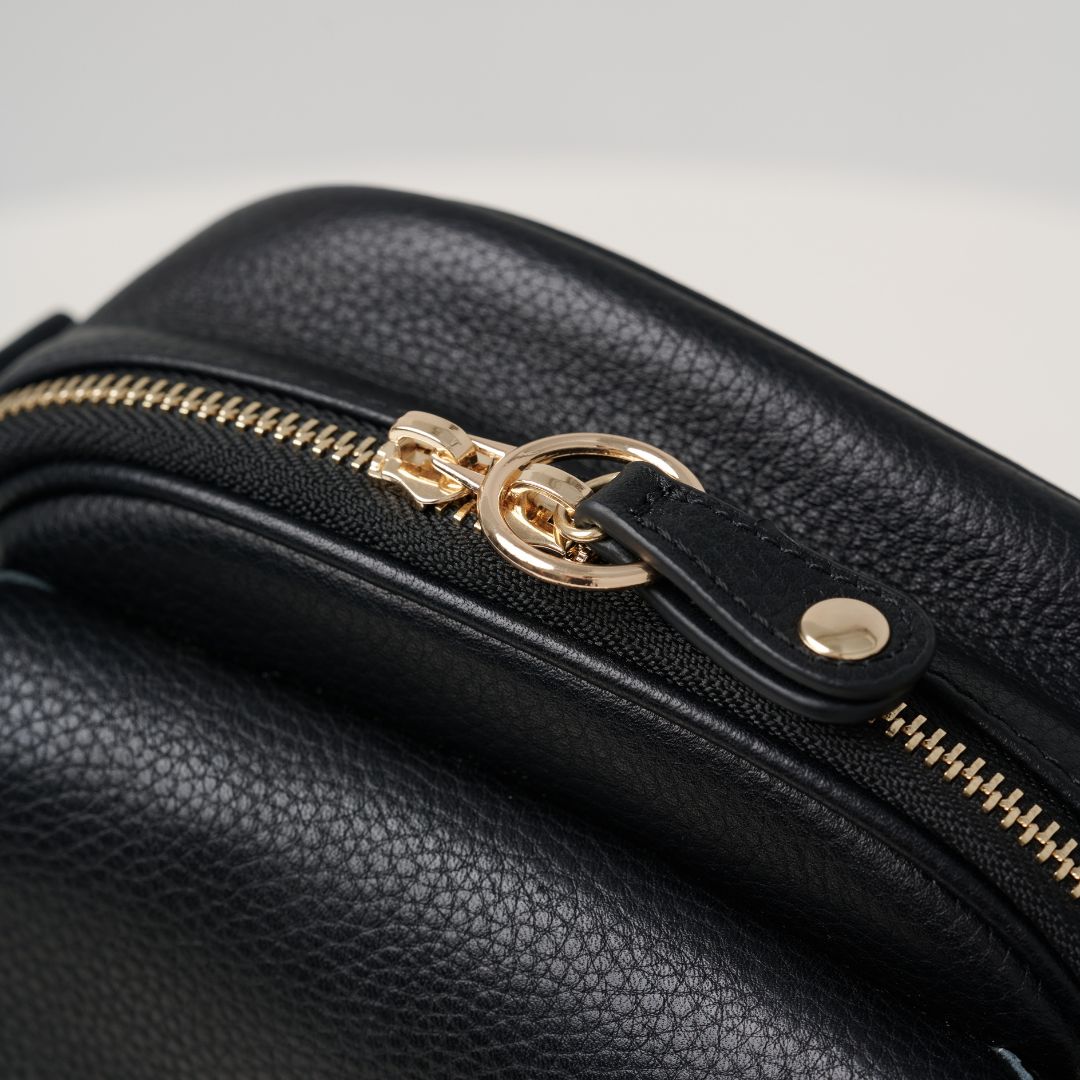 Raven Mini-Messenger - Black