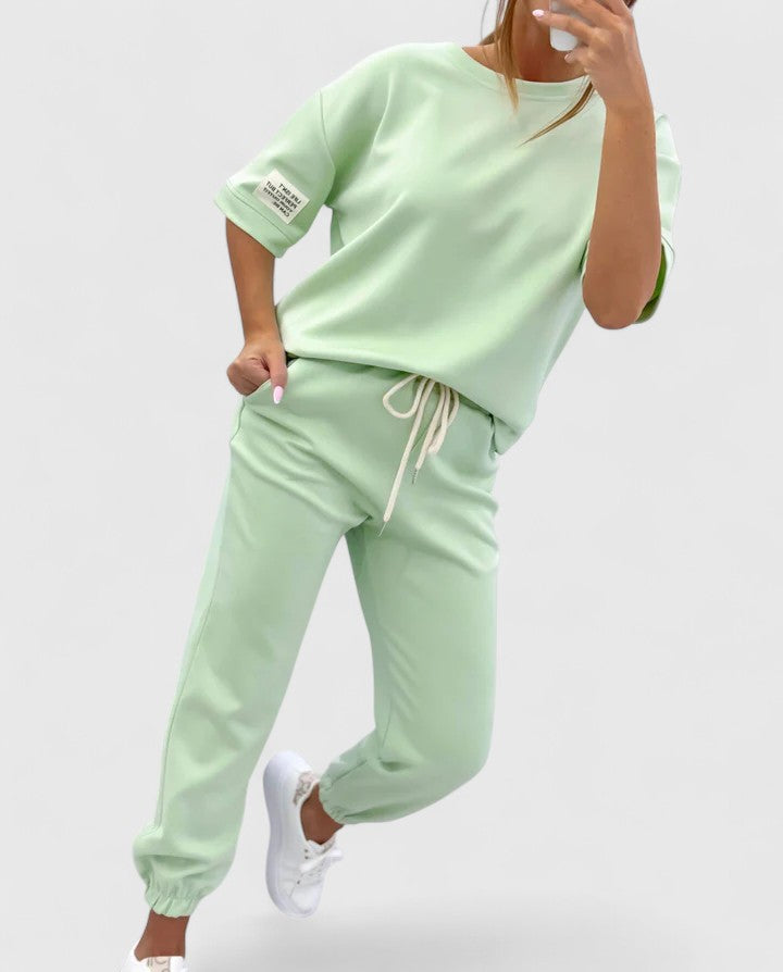 Stacy | Two-Piece Comodo Set