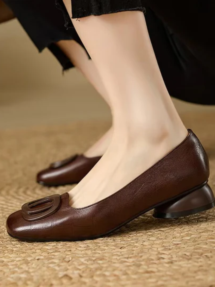 Women’s Leather Square-Toe Ballet Flats