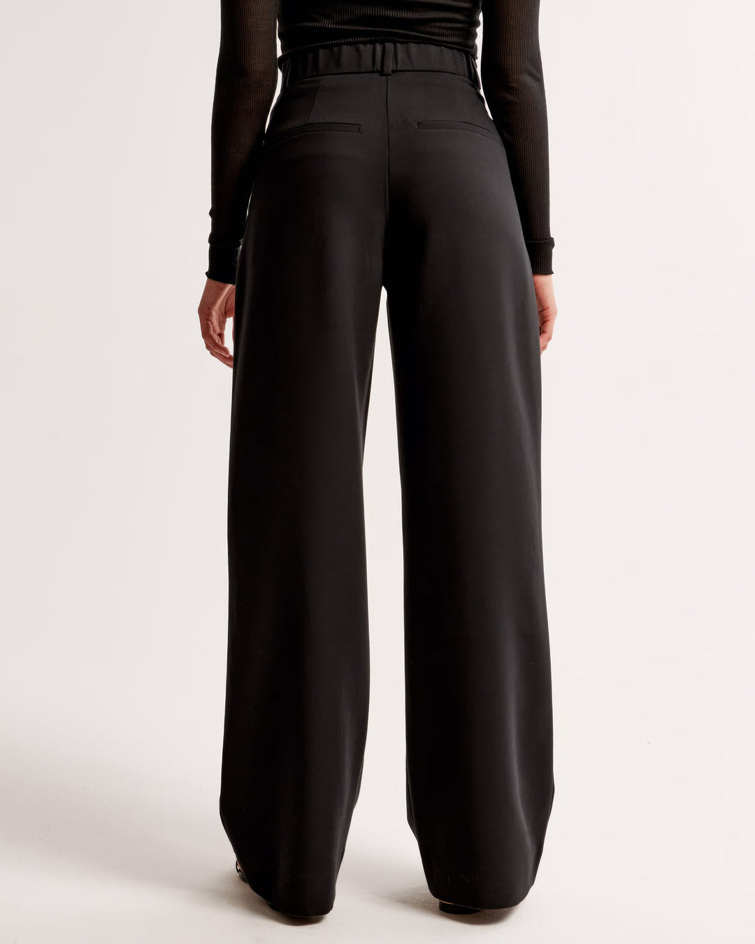 Women’s High-Waisted Wide-Leg Trousers