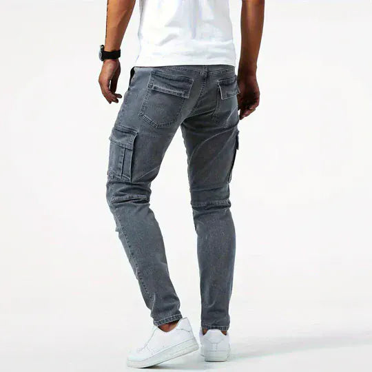 Men’s Slim-Fit Cargo Jeans