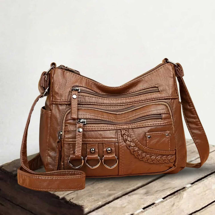 Elara | Everything in, nothing forgotten — Spacious Leather Shoulder Bag