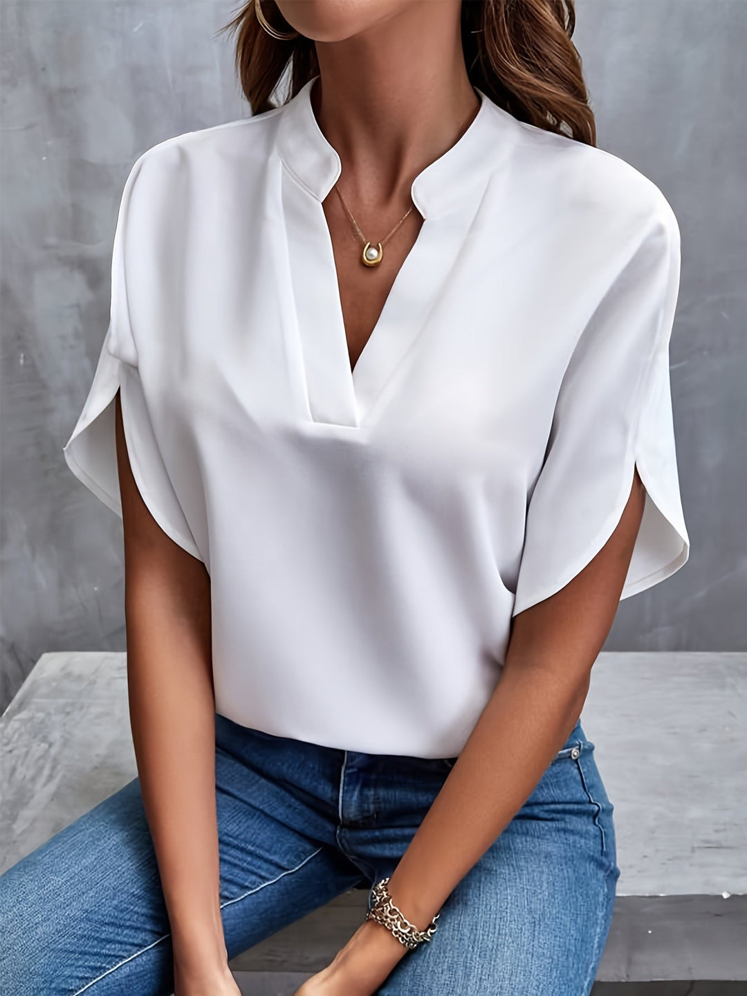 Women’s Lightweight Split-Sleeve Blouse