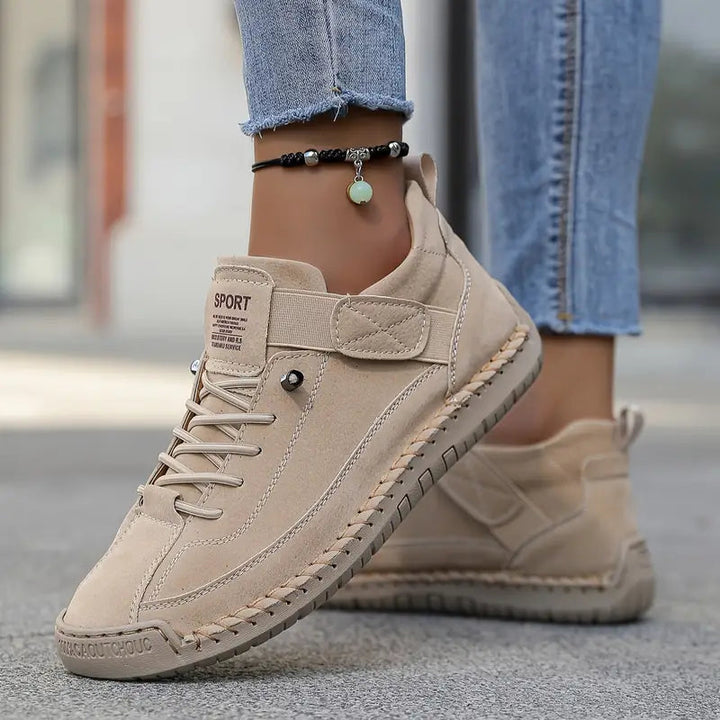 Nova Orthopedic Sneakers