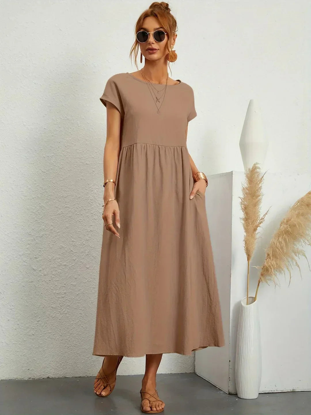 Gabriela™ | Midi fluid dress of timeless elegance