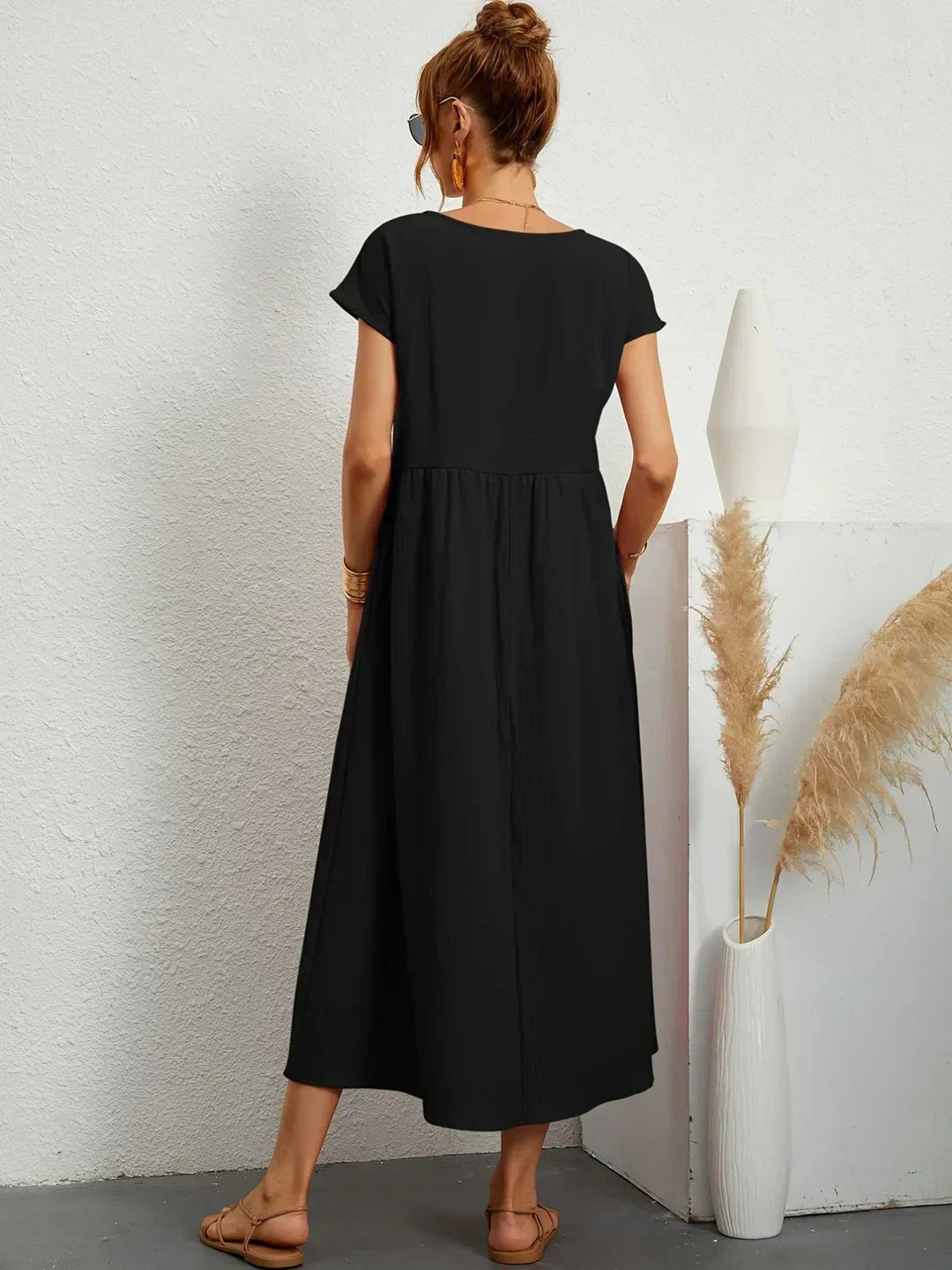 Gabriela™ | Midi fluid dress of timeless elegance