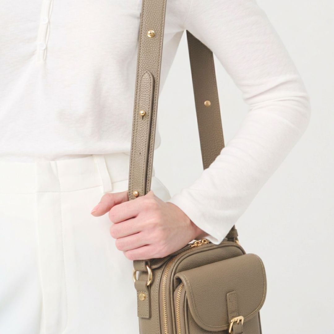 Raven Mini-Messenger - Black