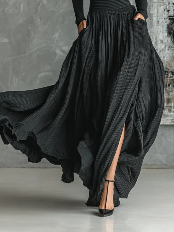 Eva™ | Elegant set with pleated skirt