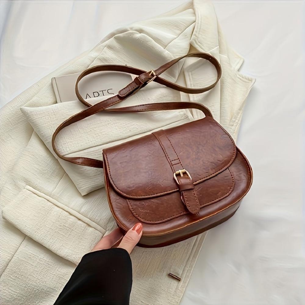 Evelyn | Compact and Stylish — Leather Saddle Bag