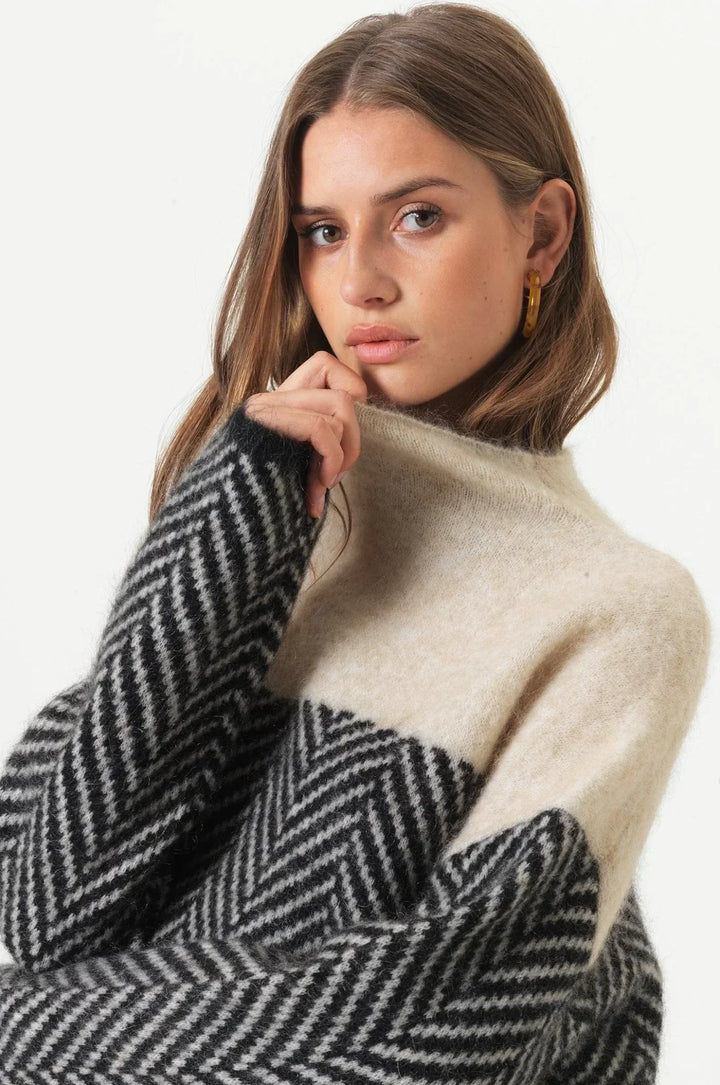 Women’s Herringbone Colour-Block Roll-Neck Jumper