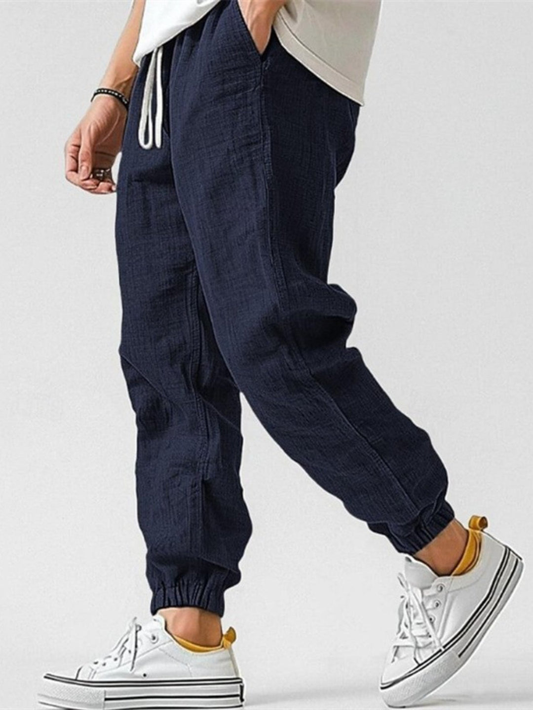Men’s Linen-Blend Drawstring Joggers