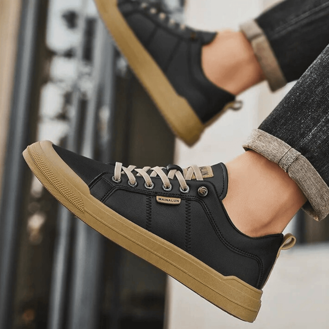 Men’s Casual Leather Trainers